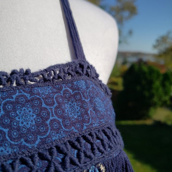 Cami Navy Blue Floral CRIMSON IN GRACE Sz M - Picture 2 of 9